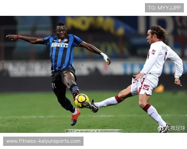 足球球星之间那些让人捧腹大笑的对话和趣事揭秘